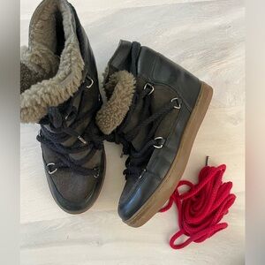 Isabel Marant Knowles Shearling Boot in Black 39/8